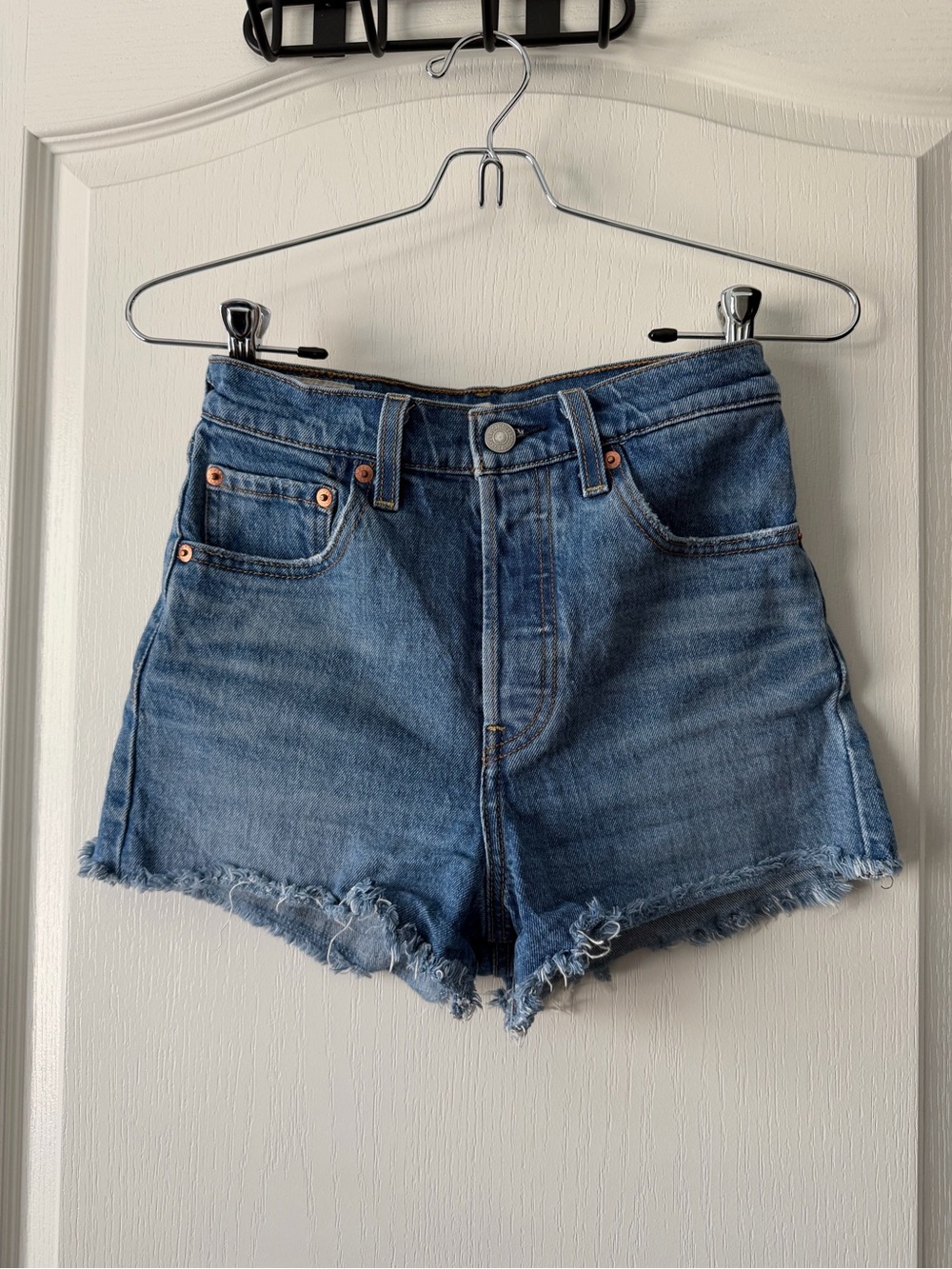 Levi’s Premium Ribcage Short Urban Oasis 25